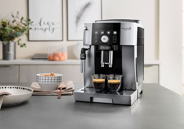 デロンギ 全自動コーヒーマシン デロンギ マグニフィカS スマート コンパクト 全自動コーヒーマシン ECAM25023SB